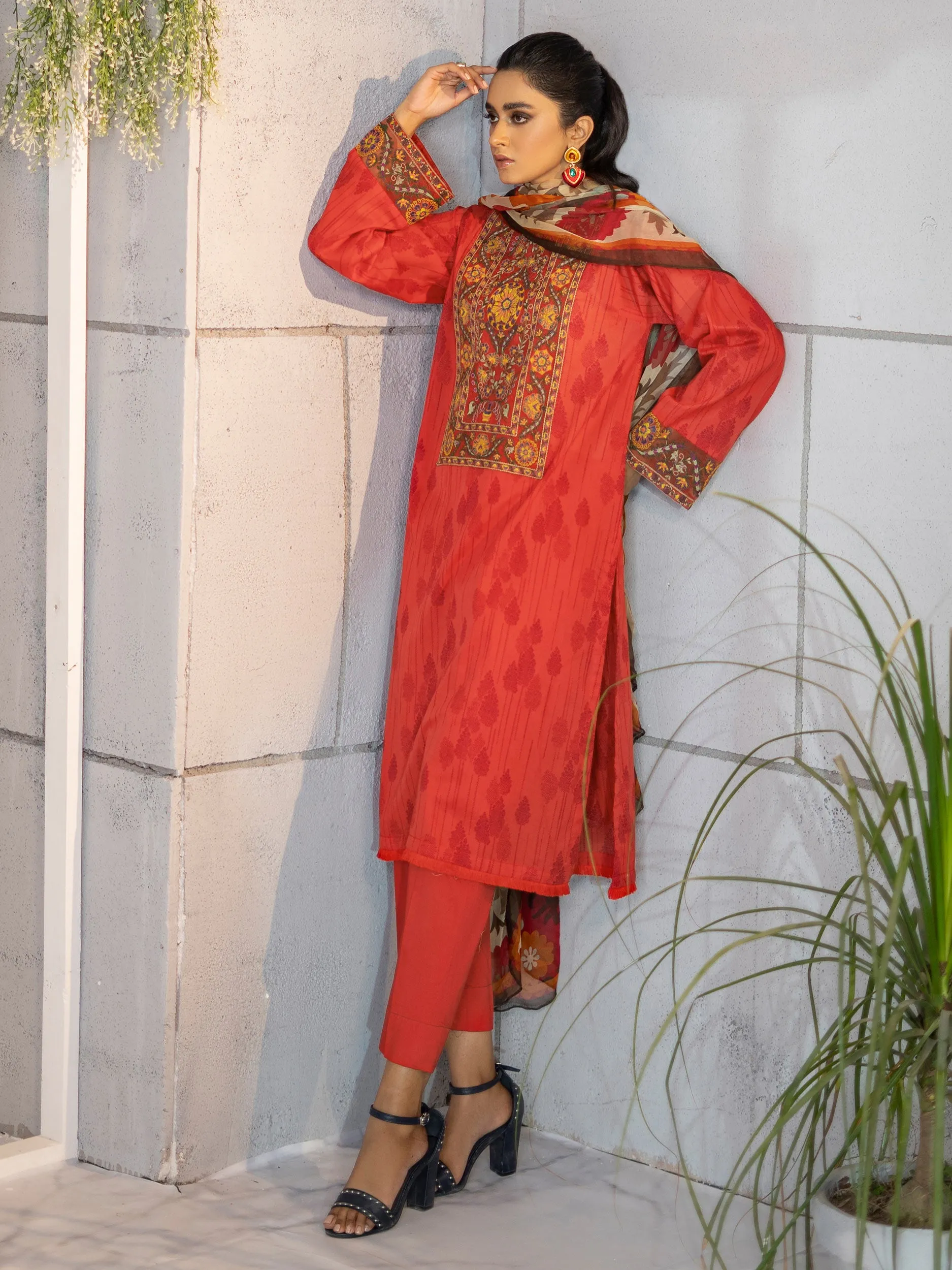 2 Piece Lawn Suit-Embroidered (Unstitched)