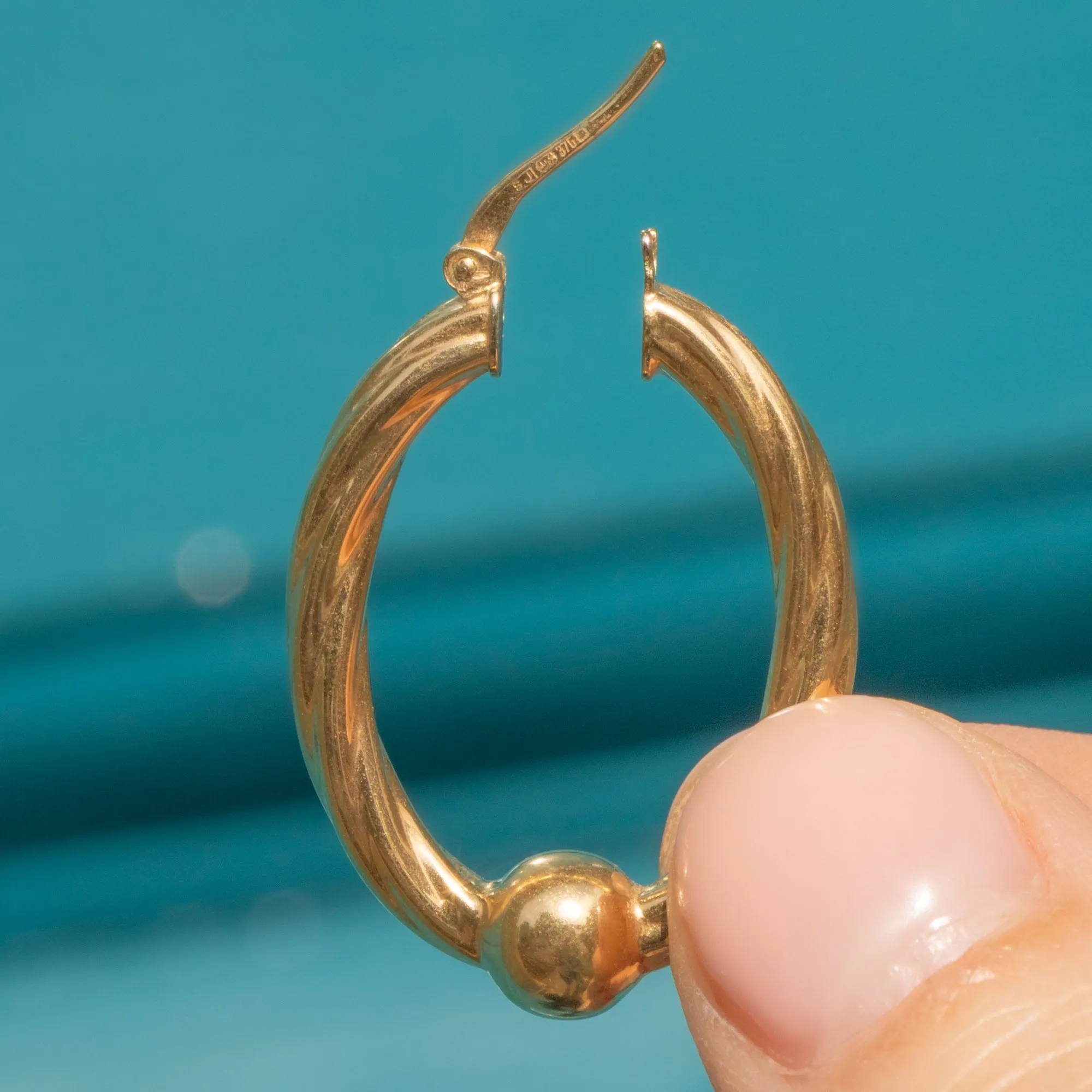 9ct Gold Twisted Hoop Earrings
