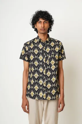Black Hand Block Men's Half Sleeves Shirt