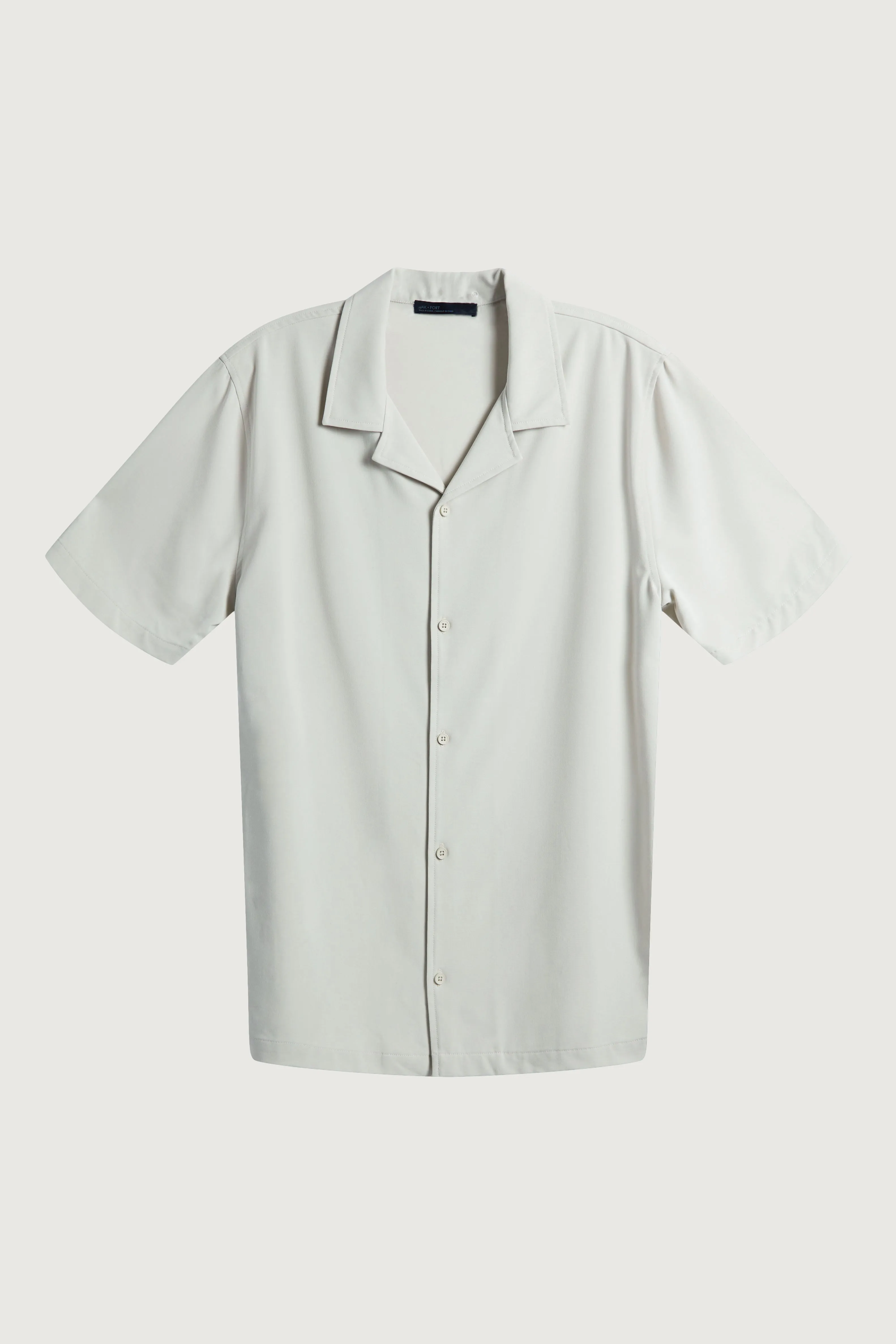 COLLARED SHORT SLEEVE SHIRT