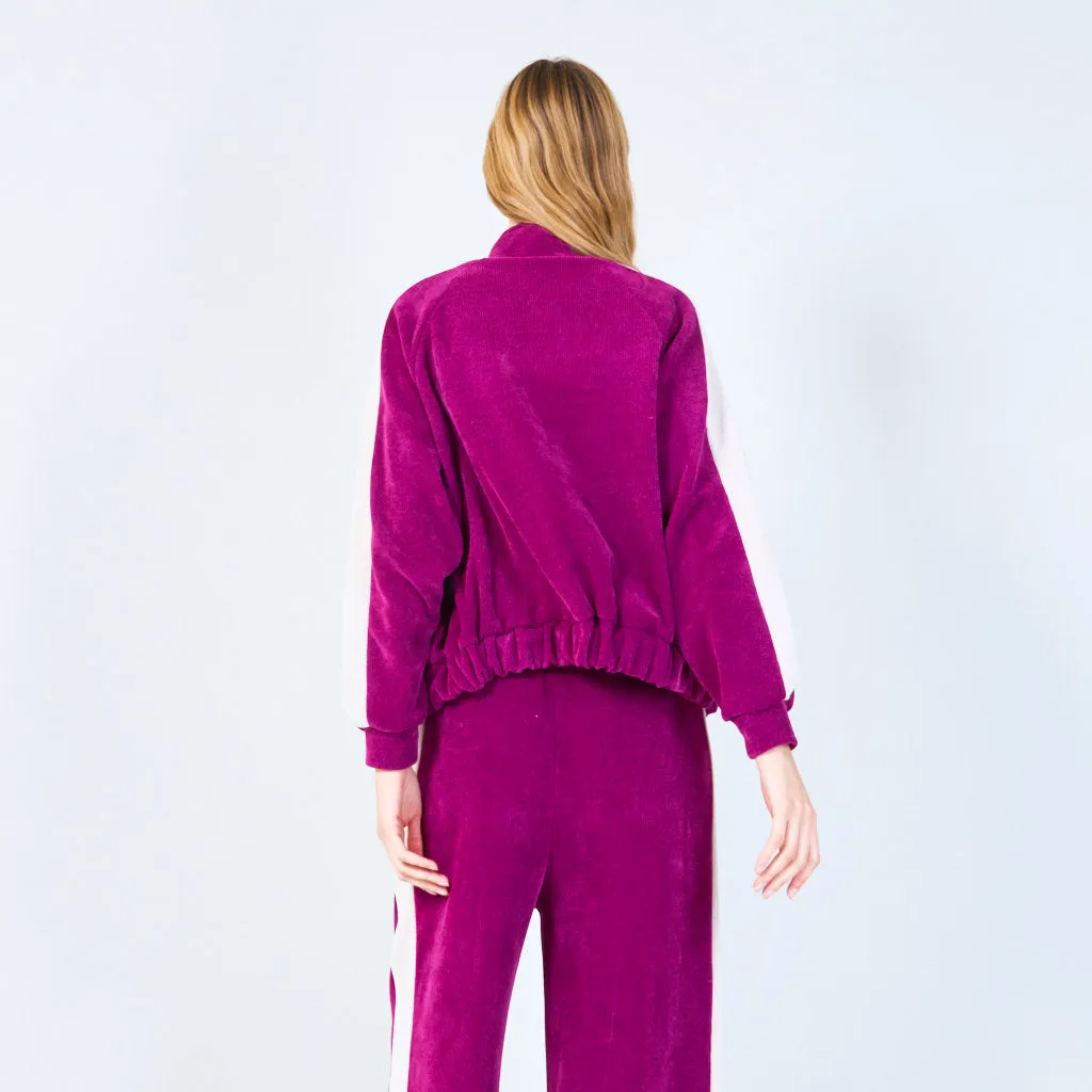 Cropped zip-up jacket and wide-leg pants wholesale