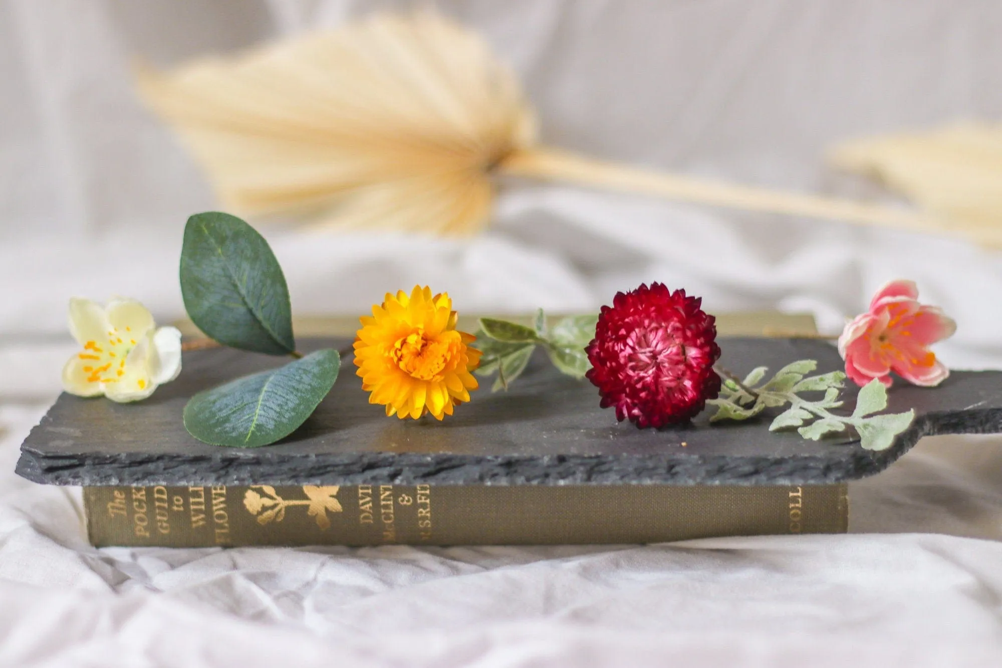 Flower hair pins, Boho hair pins, Hidden Botanics Hair pins, Wedding Hair pins, Flower Pins Set