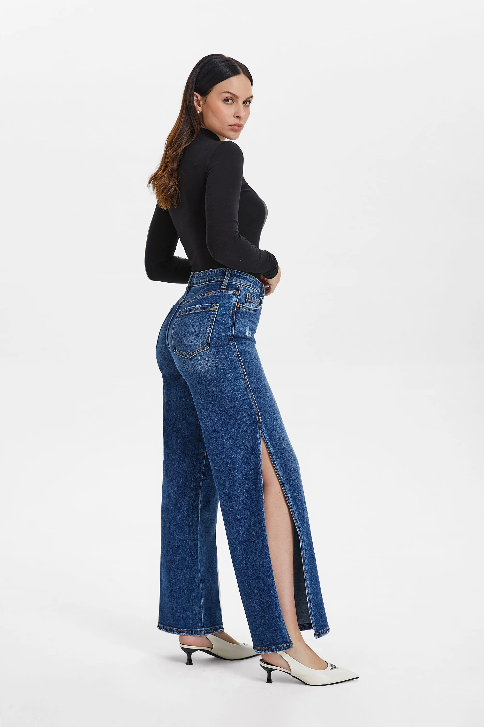 HIGH RISE WIDE LEG JEANS WITH SLIT BYW8037 LOVELY