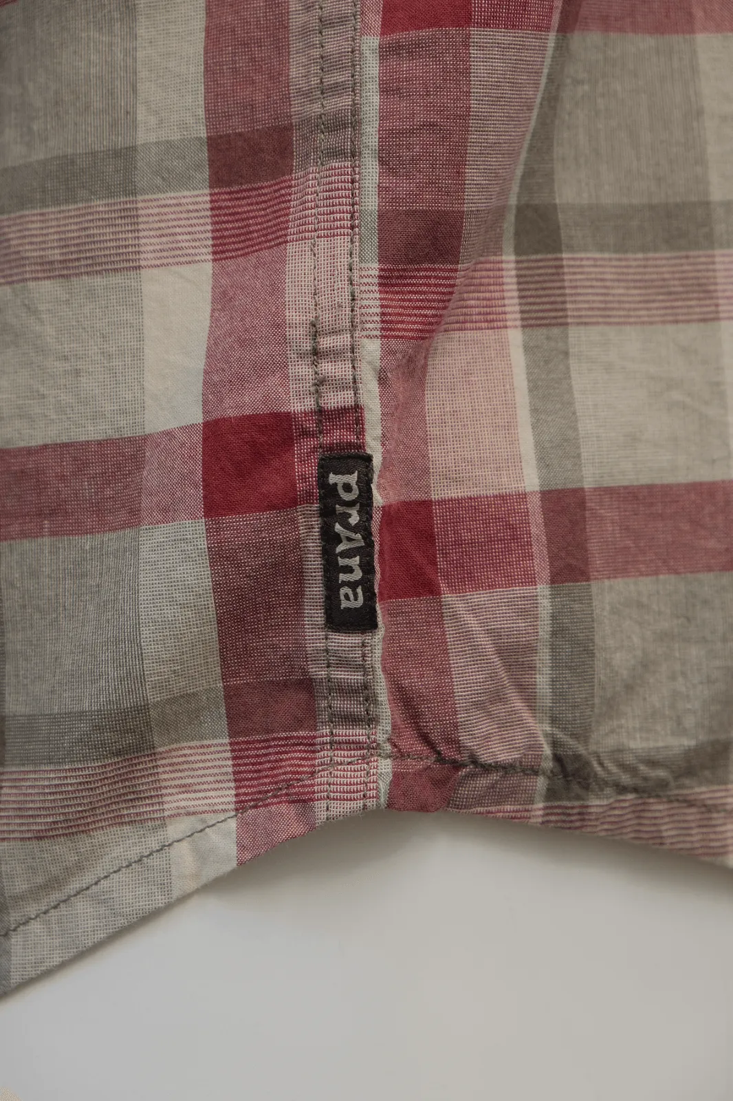 prAna Men's Raspberry Red Cream Grey Box Plaid Benton S/S Woven Shirt S07
