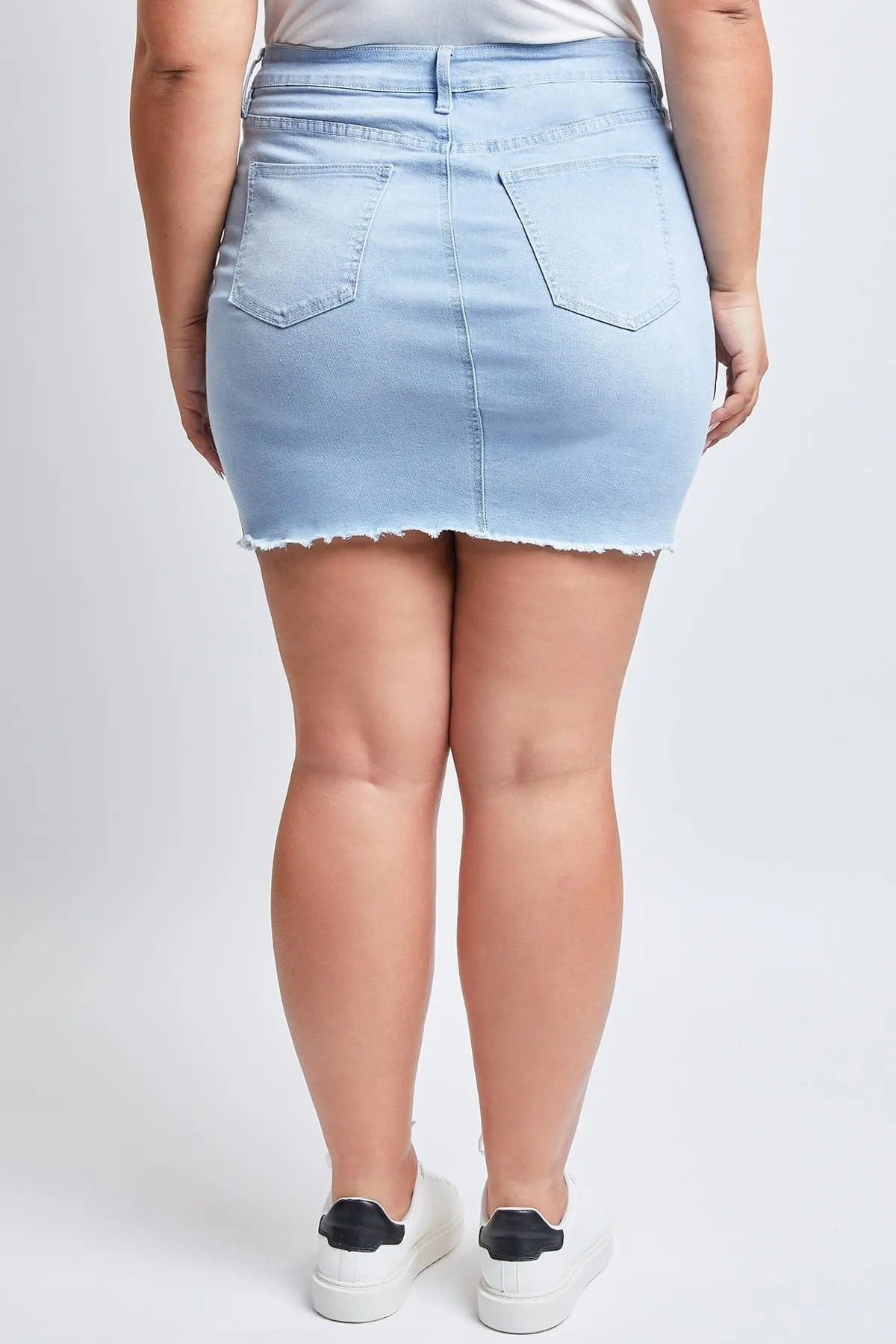Women's Plus Exposed Button Fray Hem Skirt